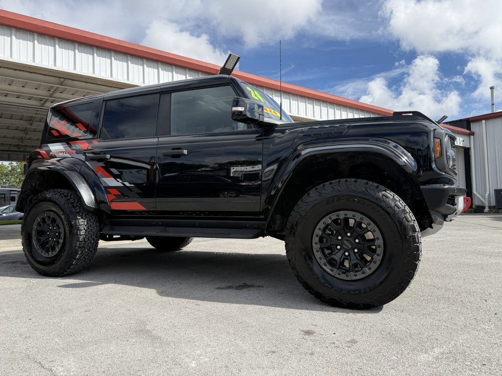 Used 2024 Ford Bronco Raptor AWD/4WD image 2
