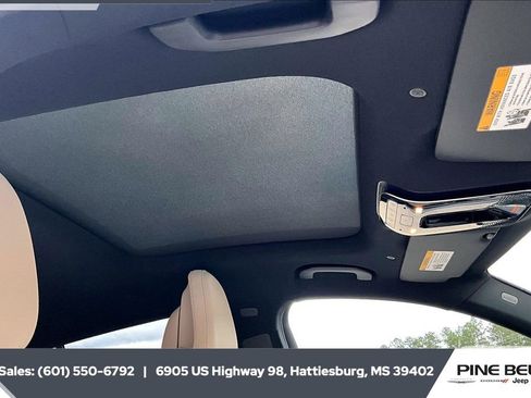 Used 2026 Mercedes-Benz GLC 300 4MATIC image 16