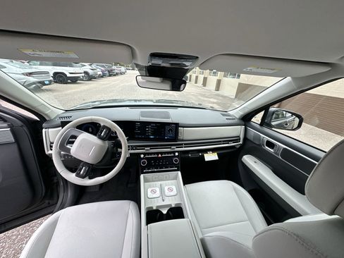 New 2026 Hyundai Santa Fe SE image 19