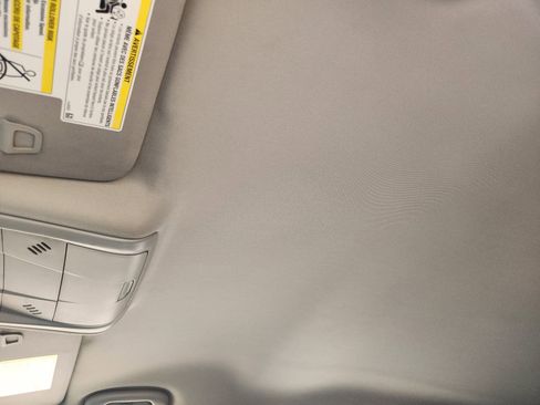 Used 2024 Chevrolet Equinox LT image 26