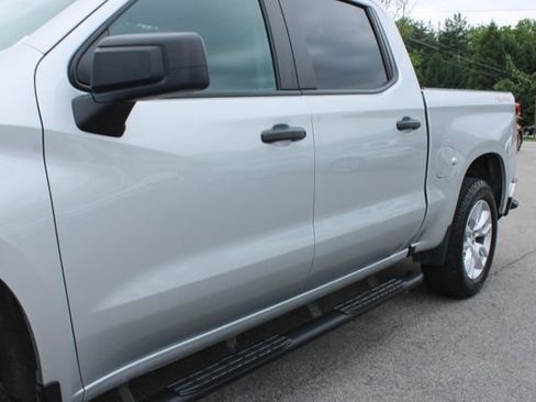 Used 2022 Chevrolet Silverado 1500 Custom AWD/4WD image 43