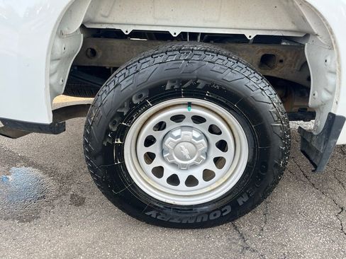 Used 2022 Chevrolet Silverado 1500 W/T w/ WT Value Package image 28