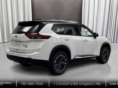 New 2026 Nissan Rogue Platinum image 5