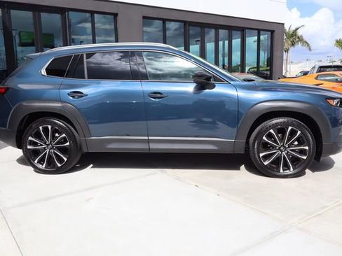 Used 2025 MAZDA CX-50 AWD 2.5 S w/ Premium Plus Pkg image 2