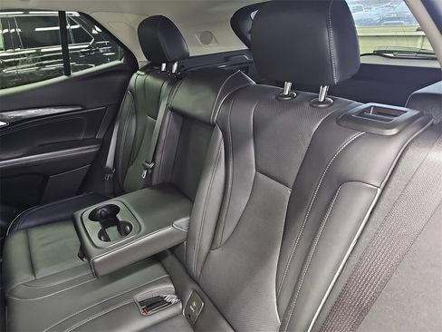 Used 2023 Buick Envision Essence image 14