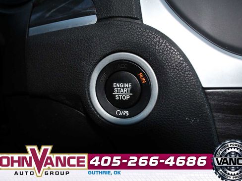 Used 2021 Chrysler 300 Touring L image 36