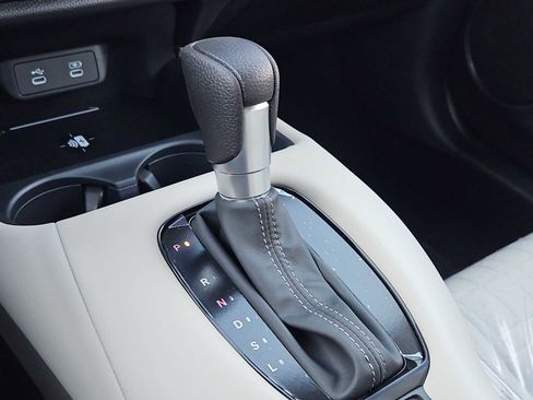 New 2026 Honda HR-V LX image 14