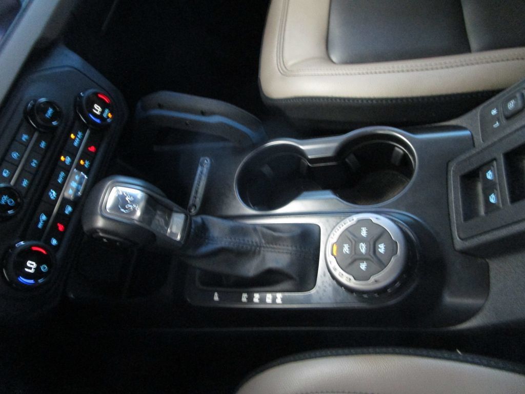 Used 2024 Ford Bronco Wildtrak AWD/4WD image 36
