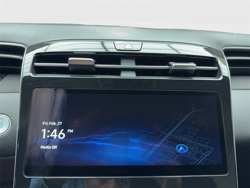 Used 2022 Hyundai Tucson Limited image 18