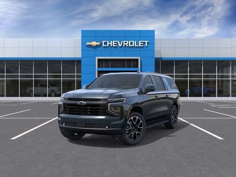New 2026 Chevrolet Suburban RST w/ Advanced Technology Package AWD/4WD image 8