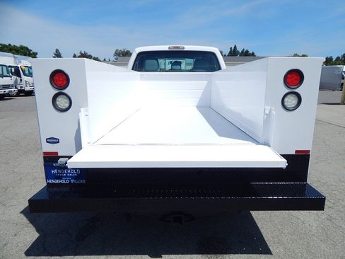 Used 2015 Ford F250 XL RWD image 3