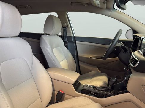 Used 2019 Hyundai Tucson Sport FWD image 15