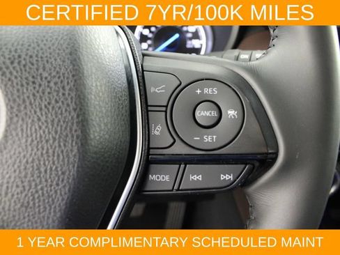 Used 2024 Toyota Venza XLE AWD/4WD image 20