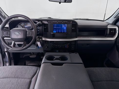 Used 2023 Ford F250 XL image 21