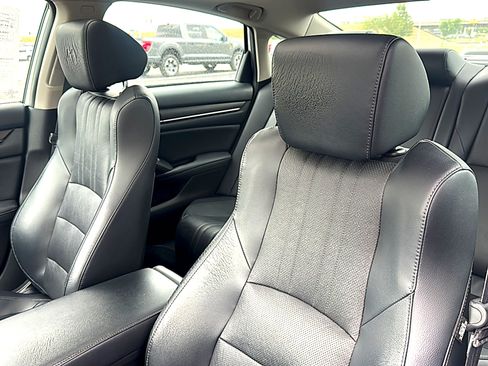 Used 2018 Honda Accord EX-L image 14