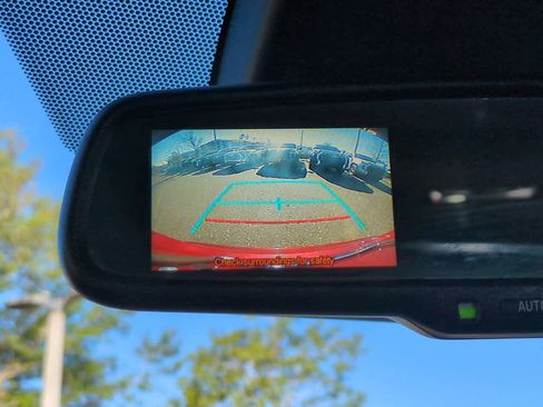 Certified 2018 Toyota C-HR XLE image 19