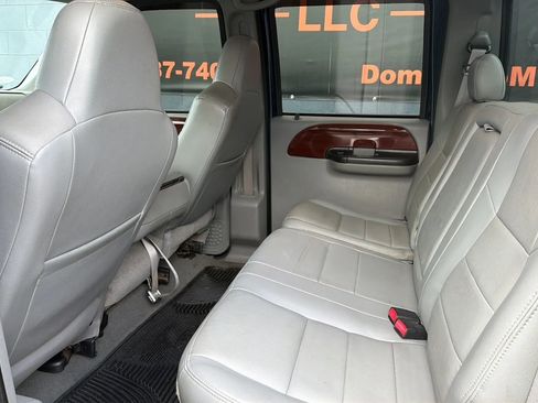 Used 2007 Ford F350 Lariat image 17