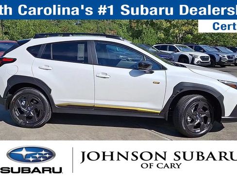Used 2025 Subaru Crosstrek 2.5i Sport AWD/4WD image 9