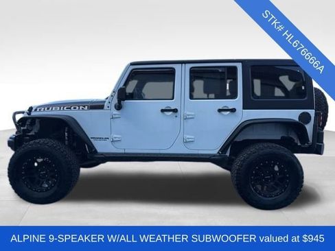 Used 2017 Jeep Wrangler Unlimited Rubicon image 4