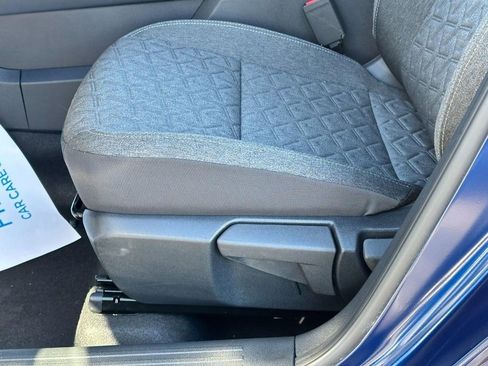 New 2026 Nissan Kicks SV image 10