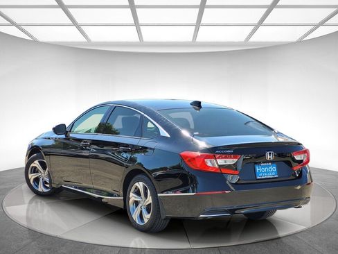 Certified 2018 Honda Accord EX-L image 5
