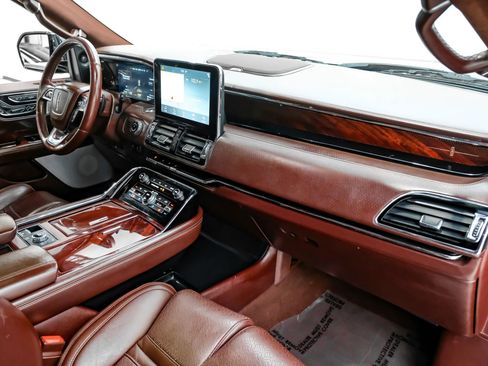 Used 2019 Lincoln Navigator L Black Label image 22