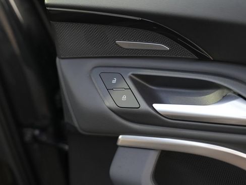 Used 2025 Audi Q5 Premium Plus w/ Premium Plus AWD/4WD image 43
