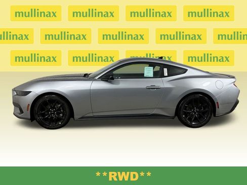 New 2025 Ford Mustang Coupe image 9