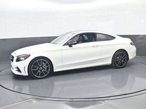 Used 2023 Mercedes-Benz C 300 Coupe image 2