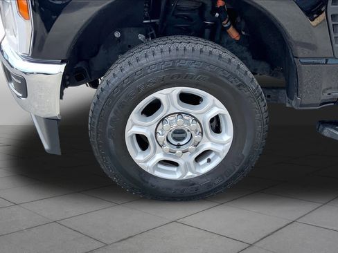 Used 2025 Ford F250 XLT w/ 360-Degree Camera Package AWD/4WD image 11