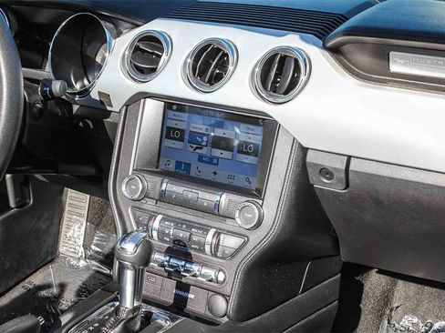 Used 2017 Ford Mustang Premium image 17