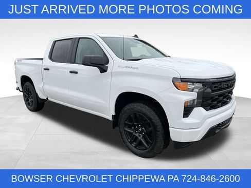 Used 2024 Chevrolet Silverado 1500 Custom w/ Turbomax Blackout Package image 1
