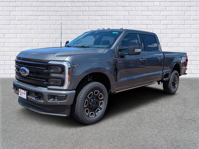 New 2026 Ford F250 Platinum w/ FX4 Off-Road Package