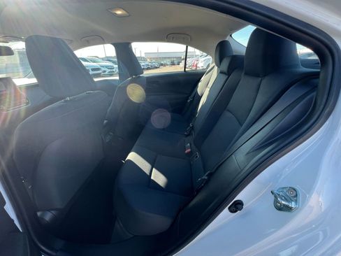 Used 2025 Toyota Corolla LE image 25