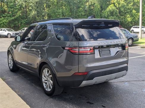 Used 2018 Land Rover Discovery HSE image 4