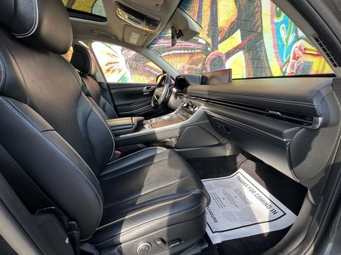 Used 2022 Genesis GV80 3.5T w/ Advanced Package 06 image 45