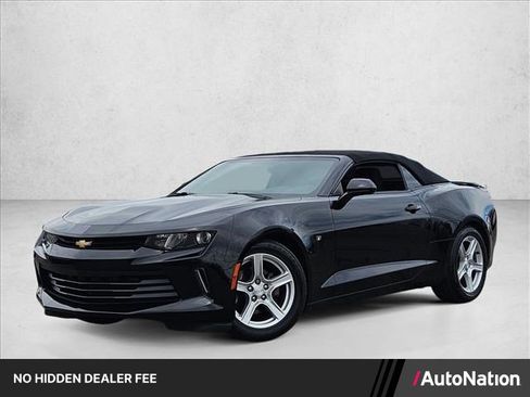 Used 2016 Chevrolet Camaro LT RWD image 1