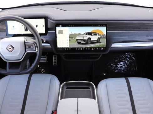 Used 2023 Rivian R1S Adventure Quad AWD/4WD image 47