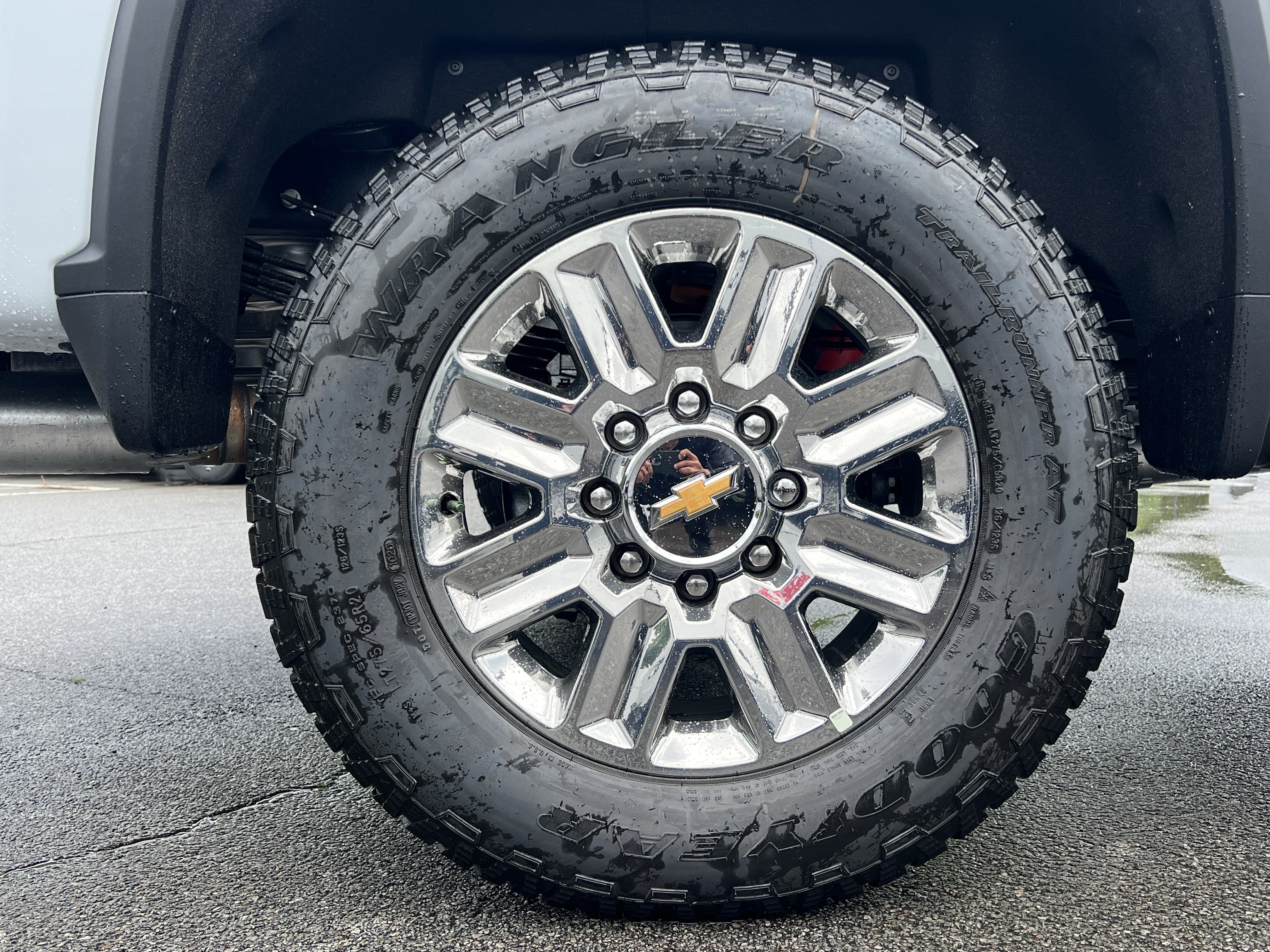 New 2026 Chevrolet Silverado 2500 High Country w/ High Country Premium Package AWD/4WD image 40