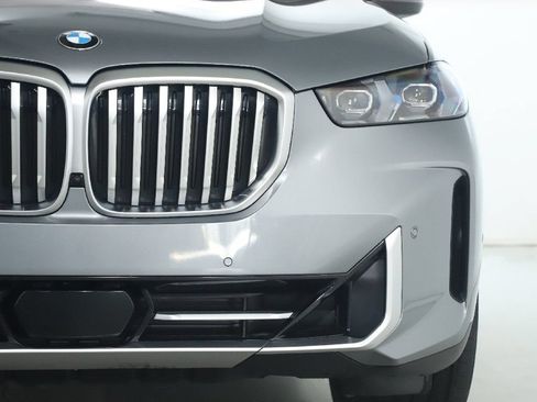 Used 2025 BMW X5 xDrive40i w/ Climate Comfort Package AWD/4WD image 44
