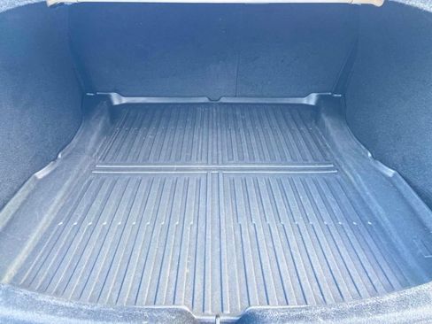 Used 2025 Tesla Model 3 Long Range RWD image 25