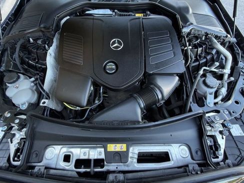 Used 2024 Mercedes-Benz C 300 Sedan image 29