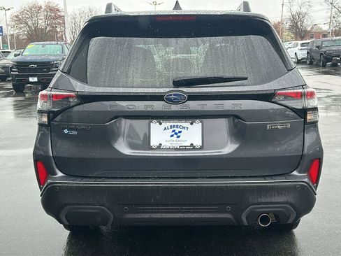Certified 2025 Subaru Forester Limited AWD/4WD image 6