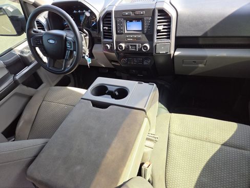 Used 2018 Ford F150 XLT AWD/4WD image 22