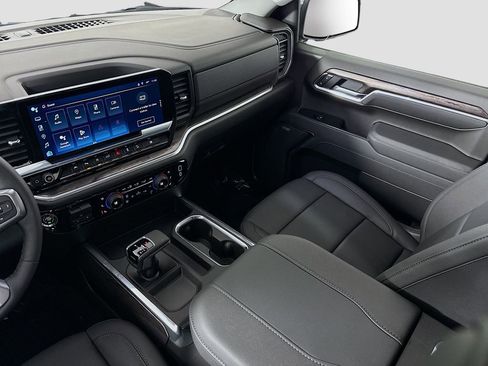 New 2026 Chevrolet Silverado 1500 LTZ w/ LTZ Premium Package image 24