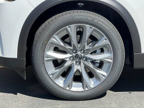 New 2026 MAZDA CX-90 3.3 Turbo w/ Preferred Package AWD/4WD image 34