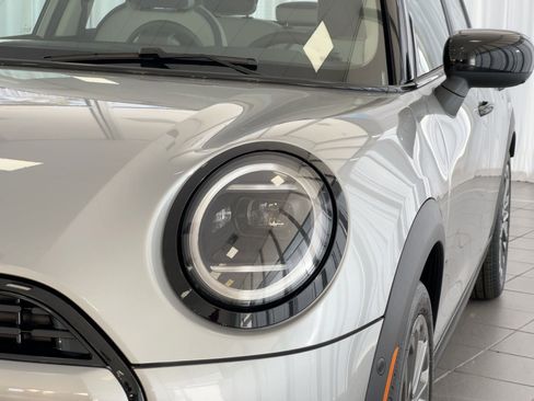 New 2026 MINI Cooper 4-Door Hardtop image 11