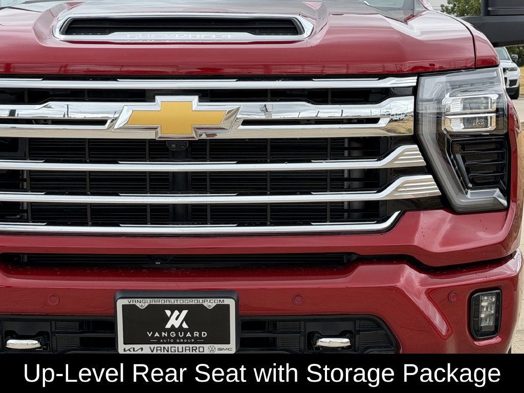 Used 2026 Chevrolet Silverado 3500 High Country w/ High Country Premium Package AWD/4WD image 4