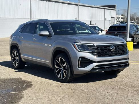 New 2026 Volkswagen Atlas Cross Sport SEL Premium R-Line AWD/4WD image 6