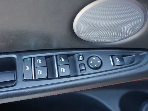 Used 2017 BMW X5 M image 23